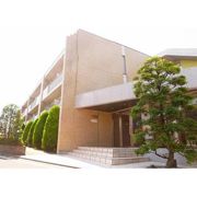 ISIS 24の外観画像