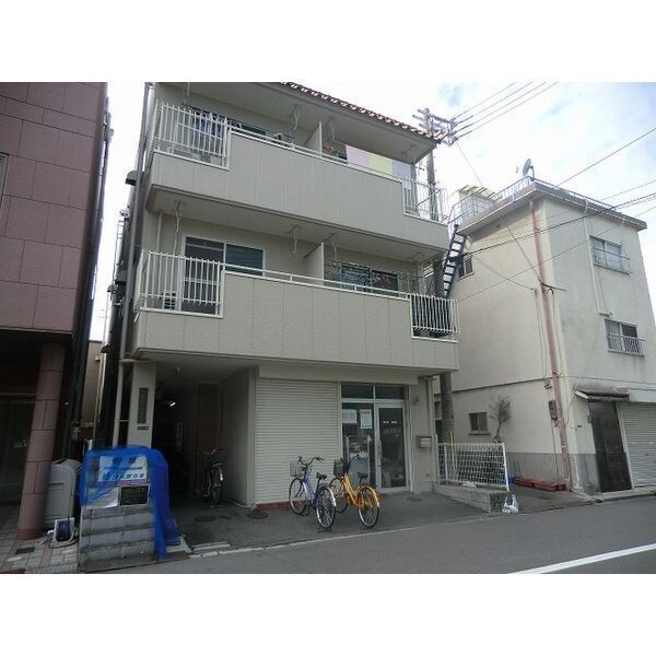 ひまわりハイツの外観画像