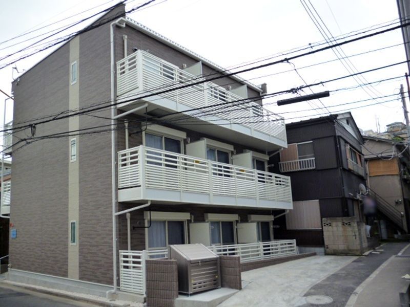 レオネクストサンピラー八幡Ⅱの外観画像