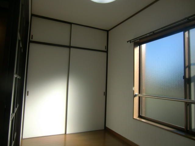 ベッドルーム