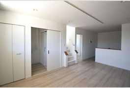フラリス下小出Bの間取り画像
