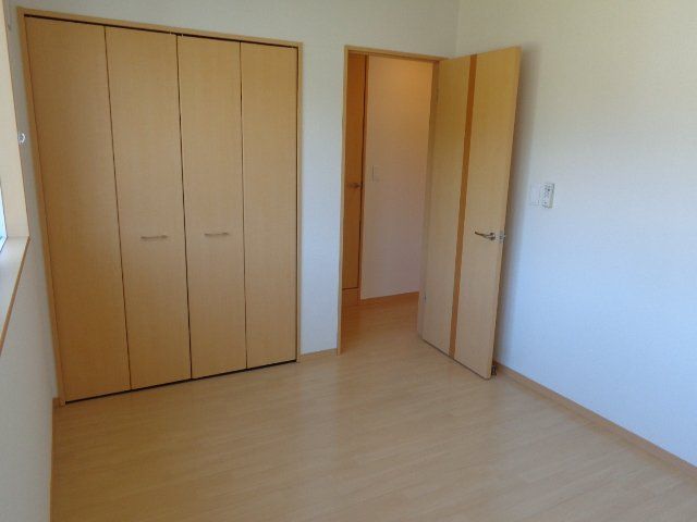 ベッドルーム