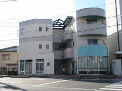 新岡本ビルの外観画像