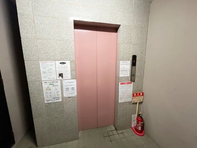 ロビー