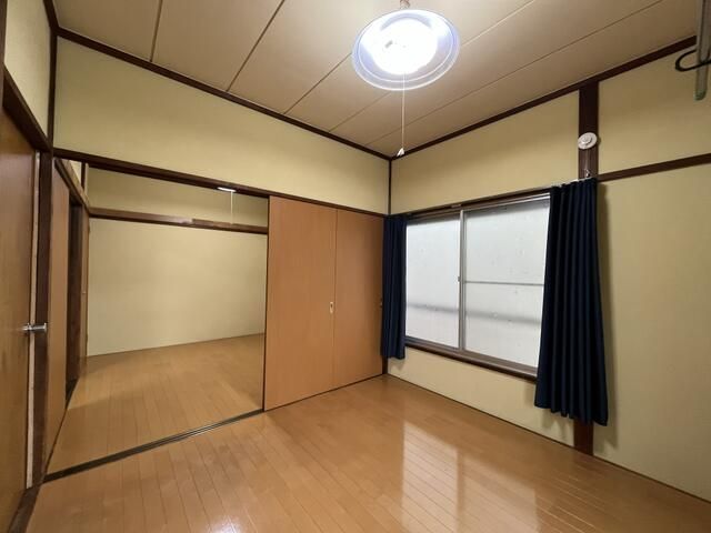 ベッドルーム