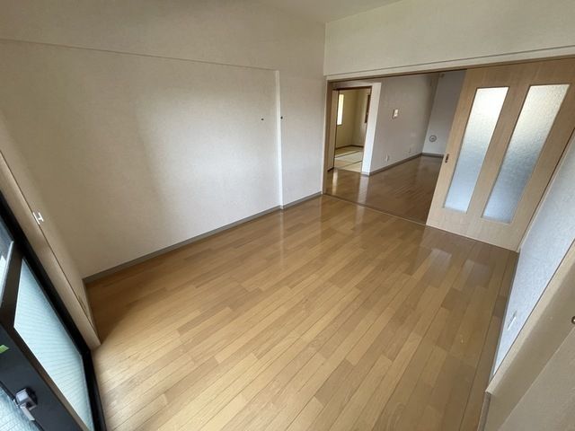 ベッドルーム