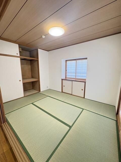 ベッドルーム