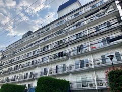 秀和第二南平台レジデンスの外観画像