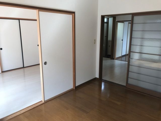 洋室