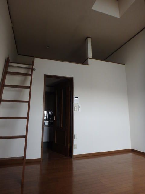 ベッドルーム