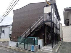 レオパレス鶴巻の外観画像