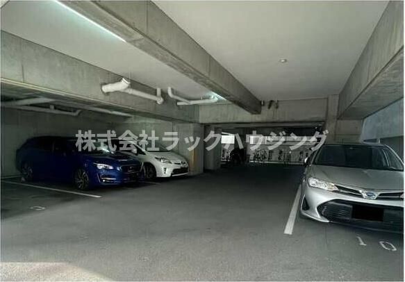 近くに施設あり