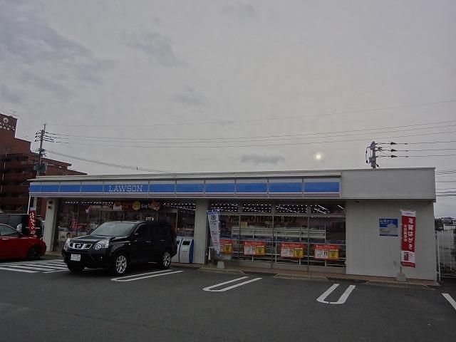 ローソン/八幡下上津役一丁目店 (409m)