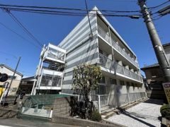 レオパレスプレーヌの外観画像