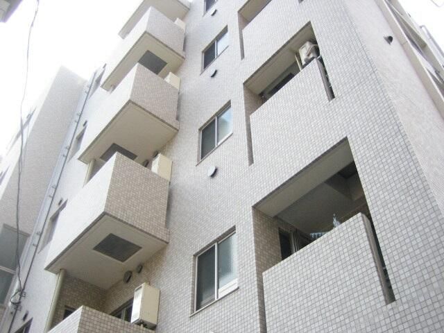 クレストコートの外観画像