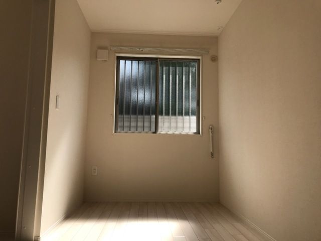 ベッドルーム