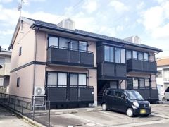 ウエスト リヴィエールの外観画像