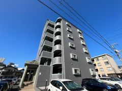 シャトームジカの外観画像