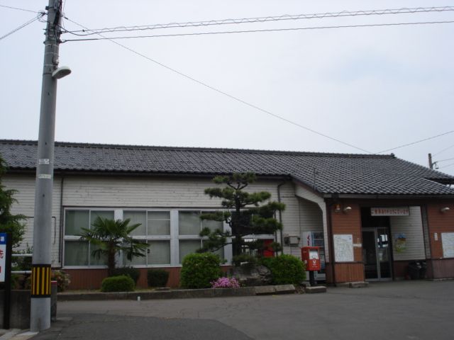 近くに施設あり