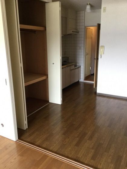 ベッドルーム