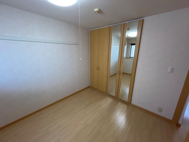 ベッドルーム