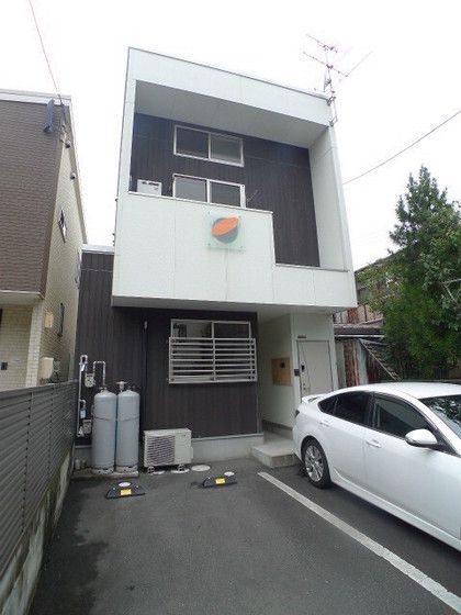 カーサフィオーレ東古松の外観画像