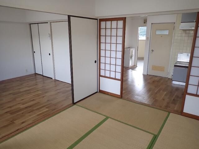 ベッドルーム