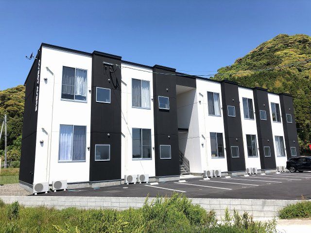 OVEST AVEREの外観画像