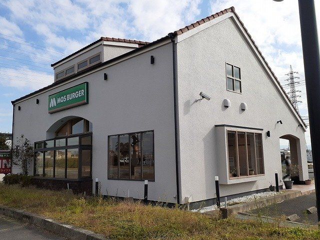 モスバーガー近見店まで1020m
