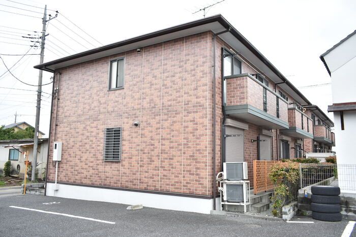 シャレーエスポワール 弐番館の外観画像