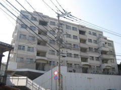 エメラルドマンション篠崎八幡前106号室の外観画像