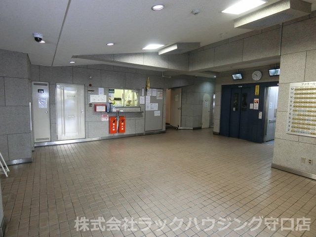 ロビー