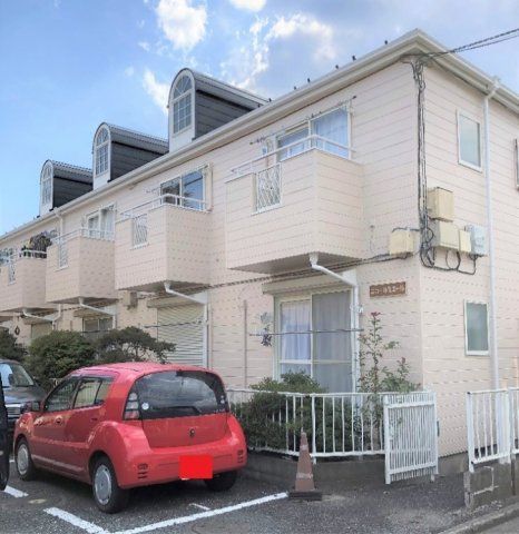 サマックス ニュールミエールの外観画像