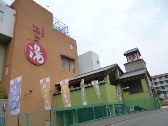 近くに施設あり