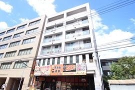 White楽々園の外観画像