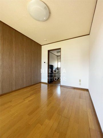 ローソン/八幡日吉台2丁目店 (120m)