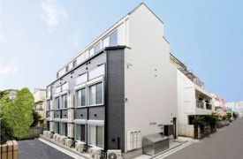 ジリオロッソ東新宿の外観画像