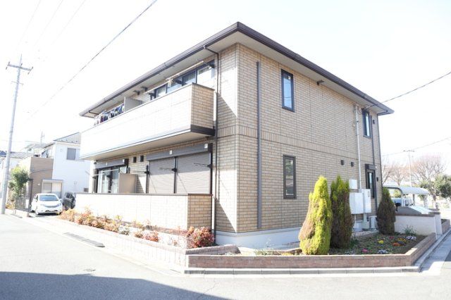 ルピナス 参番館の外観画像