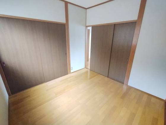 ベッドルーム