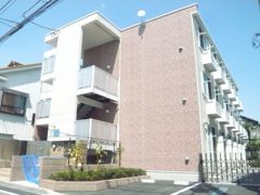 レオパレスホーリーの外観画像