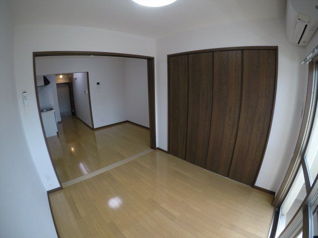 洋室