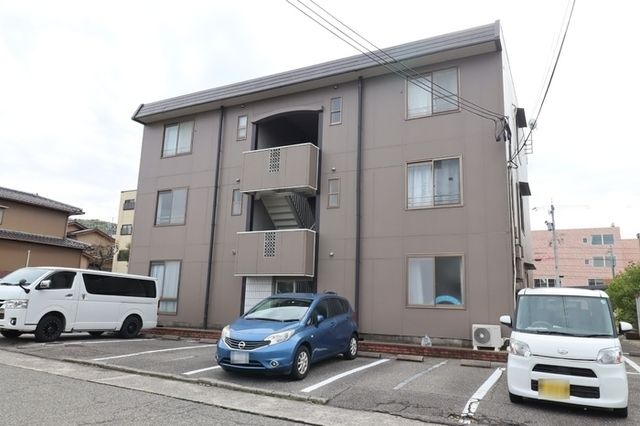 セラヴィ高尾台Bの外観画像