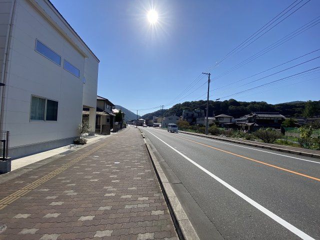 近くに施設あり