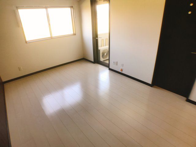ベッドルーム