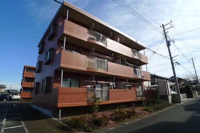 ファミリーピア緑ヶ丘参番館の外観画像