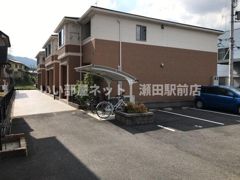 ケーニヒスクローネの外観画像