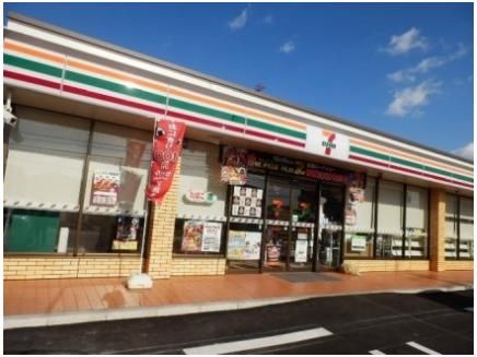 セブンイレブン知多朝倉町店まで450m