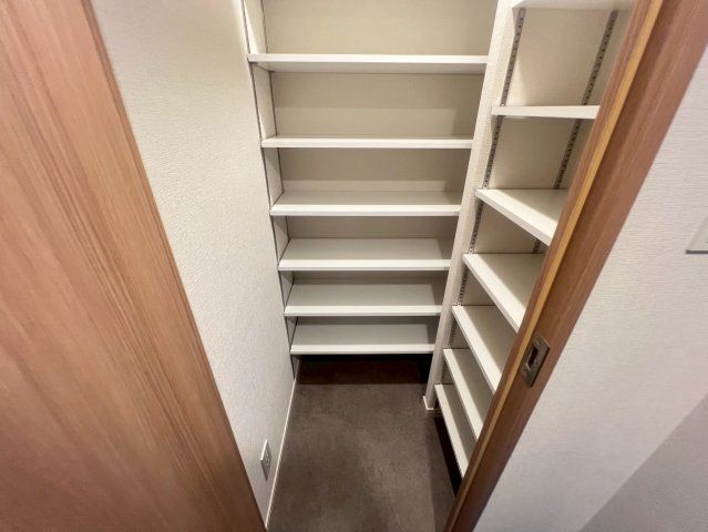 収納