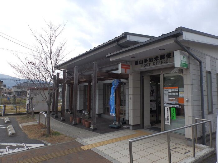 近くに施設あり