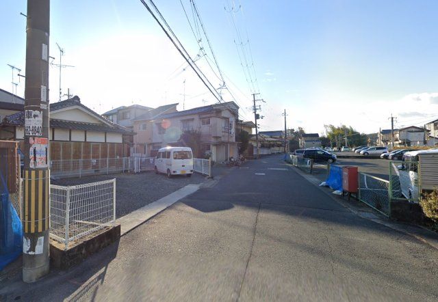 近くに施設あり